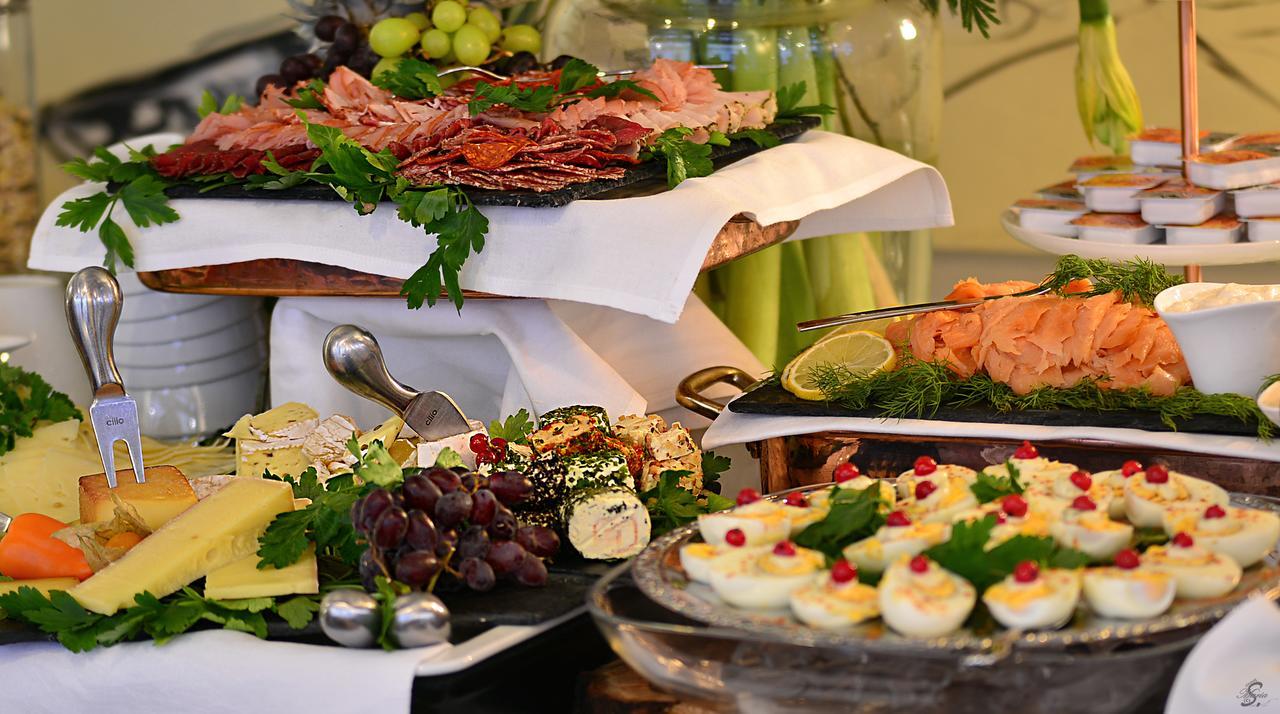 Emmerich Hotel Goerlitz Kültér fotó A buffet